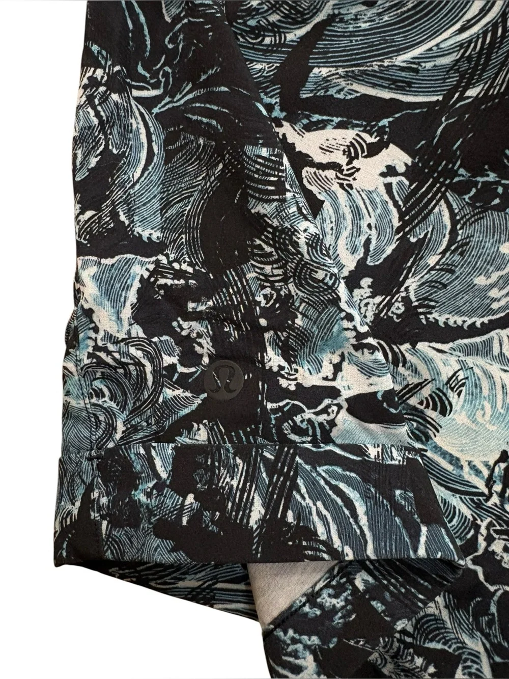 Lululemon Spring Breakaway Short 4-way Stretch 3